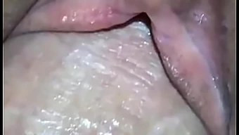 Video Tự Quay Thật Sự Của Cô Gái 18 Tuổi Chặt Chẽ Nhận Creampie