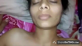 Pov Amatir Alka Bhabhi Yang Dientot Oleh Suaminya