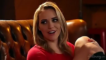 Mia Malkova a Adriana Chechik se zapojují do horké lesbické akce