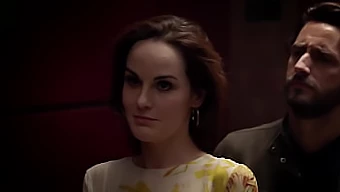 Michelle Dockery Szemtelen Viselkedése Az 1. Évad 1. Epizódjában, Továbbfejlesztett Hanggal