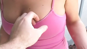 Cảnh Blowjob Và Handjob Pov Của Missy Monroe