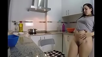 Pamela Sanchez And Jesus Sanchezx In The Kitchen - Real Amateur Porn