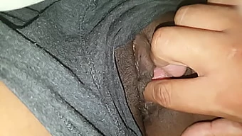 Wet And Tight Homemade Video Of Black Pussy