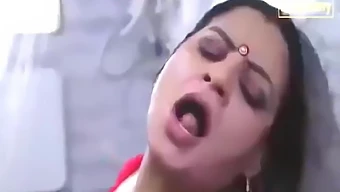 Sapna Bhabi'S Intense Facial And Deepthroat Experience In Part 1