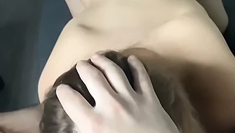 Amatööri Babe Nielee Cum Jälkeen Deepthroating