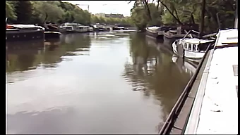 Die Bootsleute: Eine Tabu-Liebesgeschichte