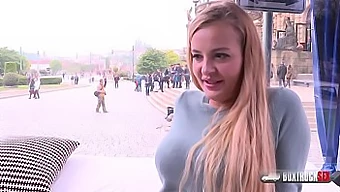 Aventura Palpitantă De Sex Public A Lui Candy Alexa