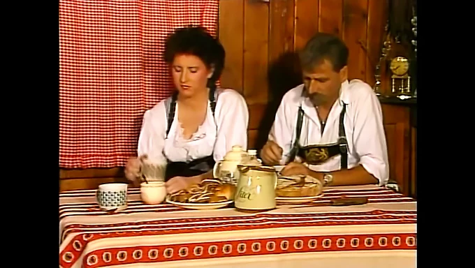 Vintage tyske Heidi blir vill og hårete i retro-video